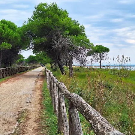 Two-bedroom In A Quiet Area Next To The Sea * Bibione